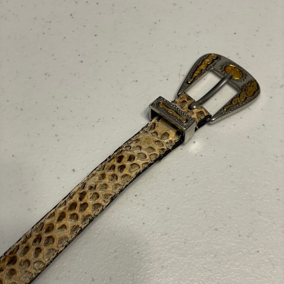 EUC Vintage 90's Ann Taylor Genuine Snakeskin Ornate Buckle Belt Size Large - Picture 8 of 13